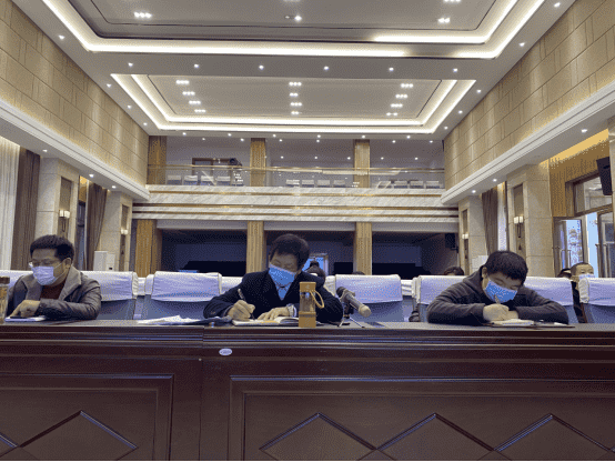 市水投公司组织观看贵州省决战决胜脱贫攻坚誓师大会