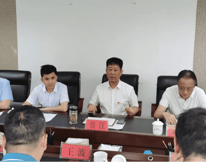 市城投集团公司与贵州建工集团第一建筑工程有限公司就加快推进重点项目建设开展座谈交流