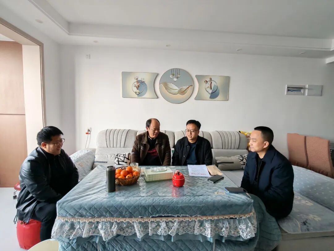 铜仁城交集团开展2026年春节走访慰问活动