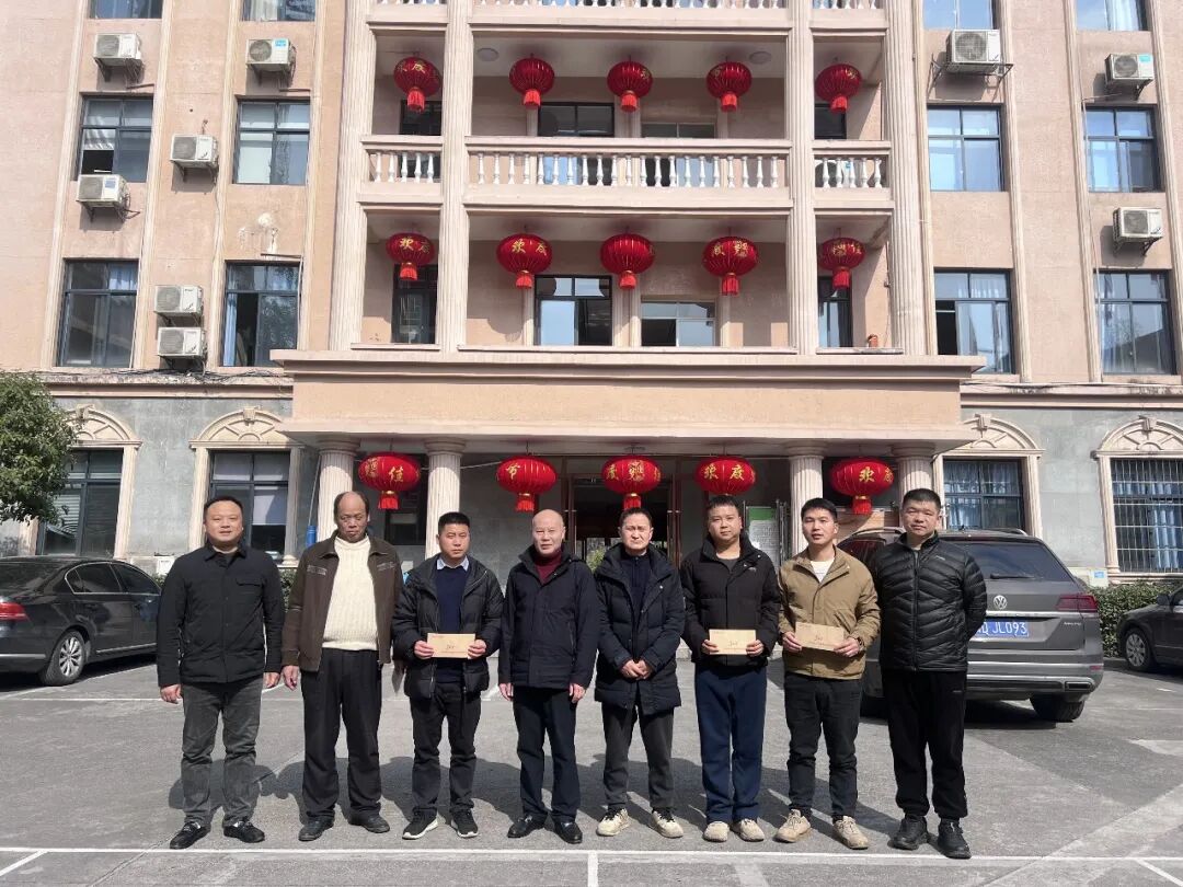 铜仁城交集团开展2026年春节走访慰问活动