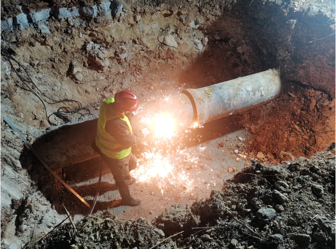 铜仁城交集团水务公司 26小时连续奋战 护航川硐教育园区供水安全