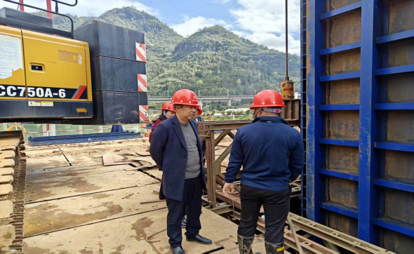 铜仁城交集团交建公司开展清明汛期安全环保专项督查