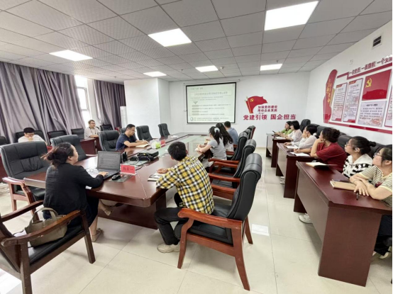 铜仁城交集团绿产公司开展民法典——合同编法律知识培训